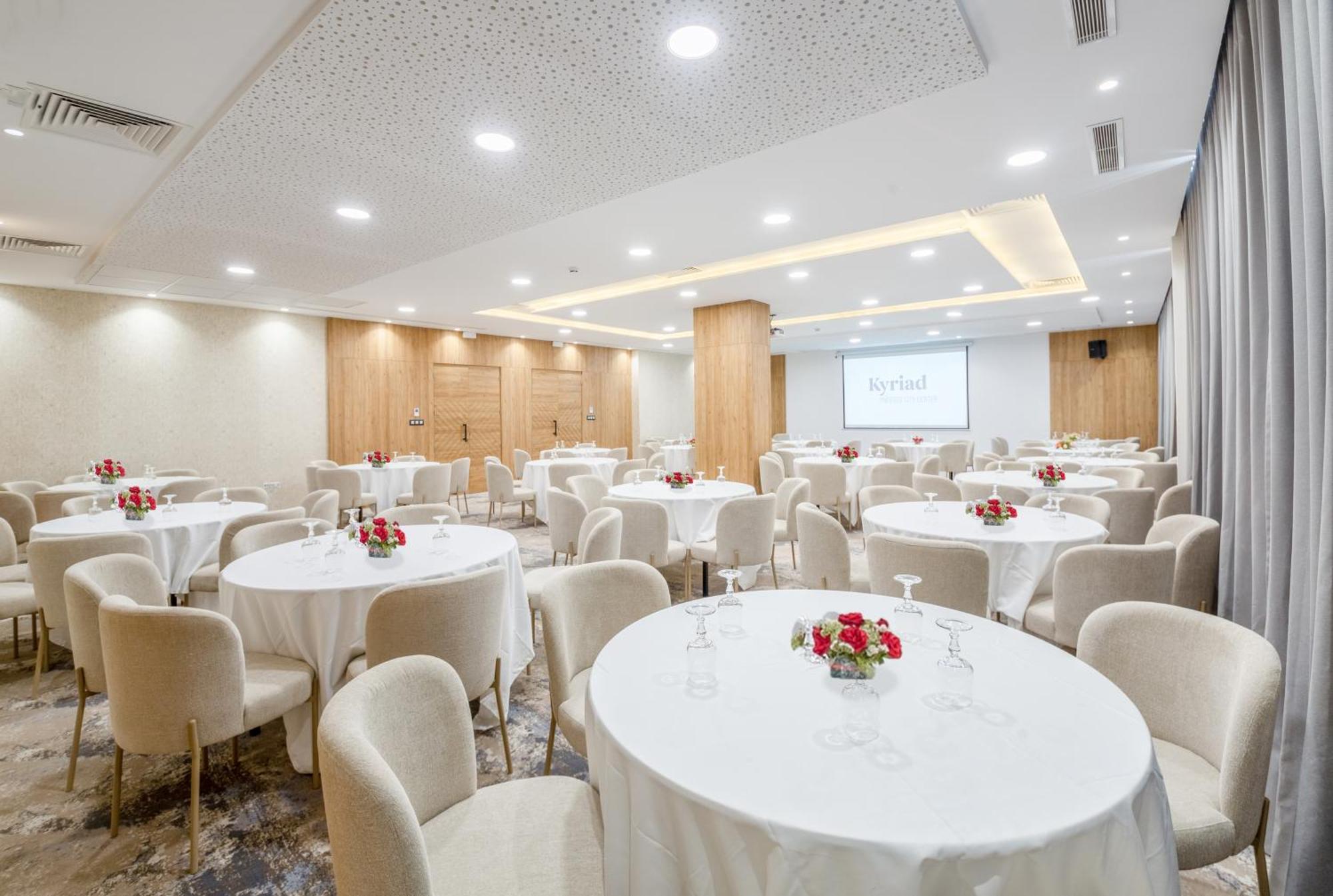 Kyriad Prestige City Center Туніс Екстер'єр фото